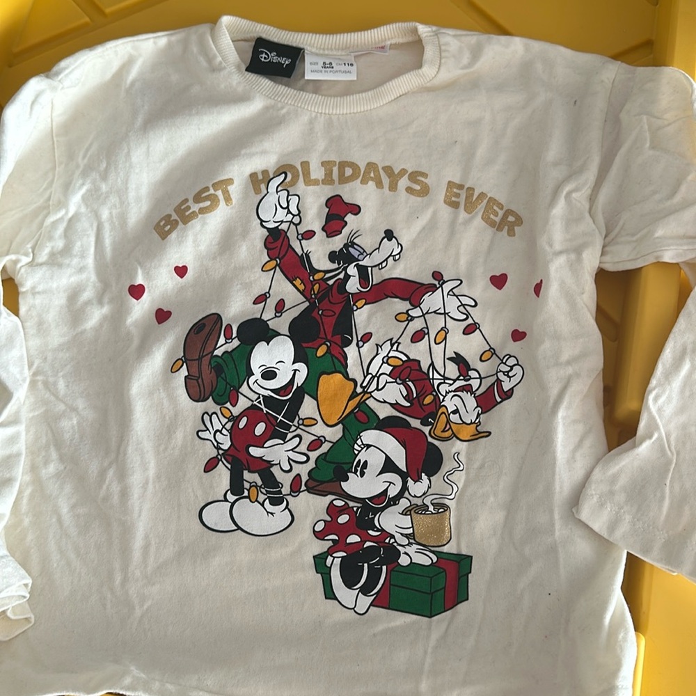 Zara Disney Christmas long sleeve 5-6 years